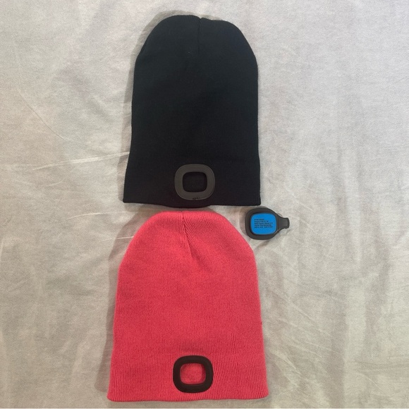 2 TagVo Night Scope Beanies OSFA Toboggan Cap LED Mount Holder 1 Light 2 Hats - Picture 4 of 8